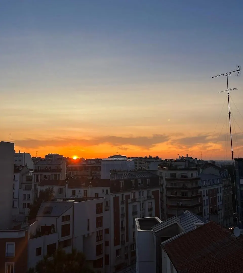 Paris Buttes Chaumont - Free Parking Apartman 0*,  Franciaország