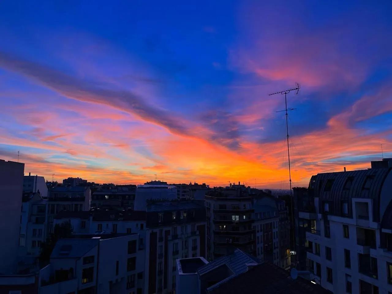 Paris Buttes Chaumont - Free Parking Apartman